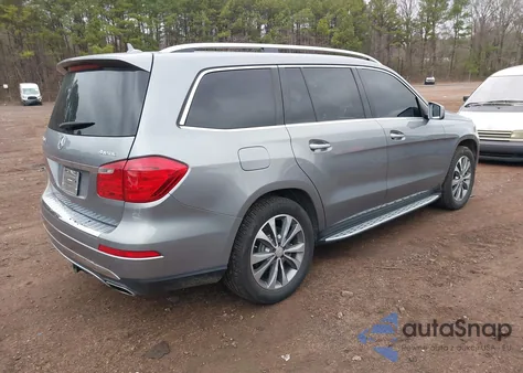2016 Mercedes-Benz Gl 450 4Matic z USA, uszkodzony, nr VIN 4JGDF6EE2GA699526